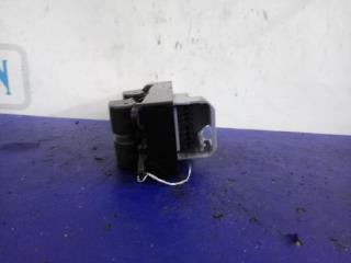 Блок управления стеклоподъемниками передний левый PRIUS - 20 03-11