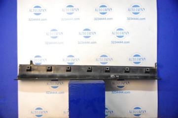 Накладка порога наружная правая SX4 06-13