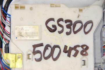 Блок предохранителей салон GS350 GS300 05-11
