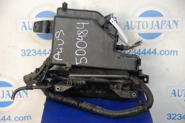 Блок предохранителей моторный отсек PRIUS - 30 09-17