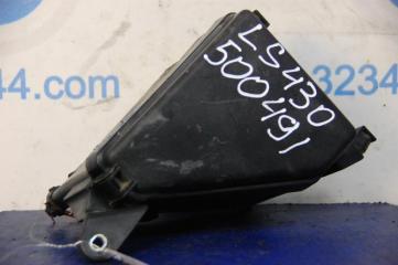 Блок предохранителей моторный отсек LS430 00-06