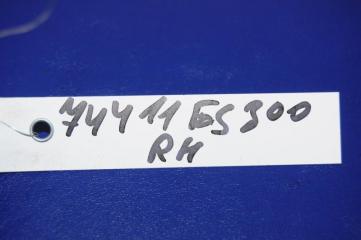 Поводок стеклоочистителя передний ES300 ES330 01-06