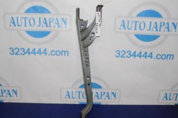 Кронштейн замка капота SCION TC 04-10