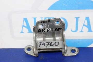 Петля двери верхняя задняя правая SUBARU TRIBECA B10 07-13