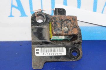 Датчик удара правый LEGACY 98-03 BH/BE