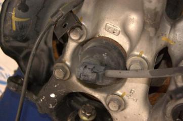 Ступица передняя правая GS350 GS300 05-11