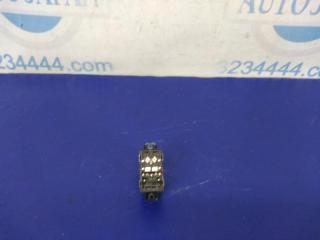 Кнопка стеклоподъемника задняя правая VELOSTER 11-18