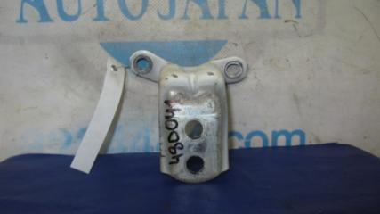 Петля двери верхняя передняя правая NISSAN ALTIMA L32 07-12 Б/У Петля двери верхняя передняя правая NISSAN ALTIMA L32 07-12