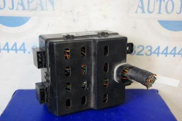 Блок предохранителей салон MATRIX 01-08