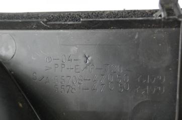 Пластик под лобовое стекло / Жабо правый PRIUS - 20 03-11