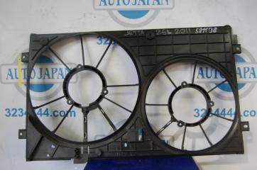 Диффузор вентилятора основного радиатора JETTA USA 10-17