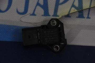 Датчик удара JETTA USA 10-17