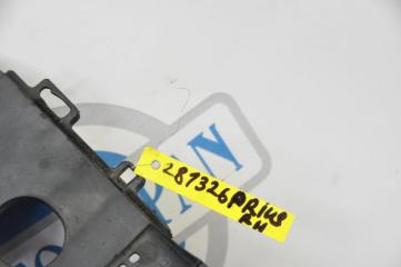 Пластик под лобовое стекло / Жабо правый TOYOTA PRIUS - 20 03-11