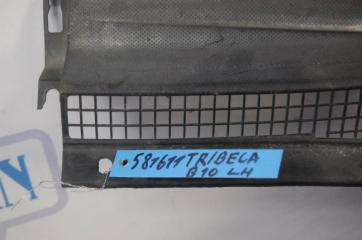 Пластик под лобовое стекло / Жабо левый TRIBECA B10 07-13