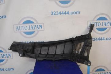 Пластик под лобовое стекло / Жабо правый G35 03-07