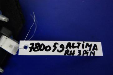 Зеркало правое ALTIMA L32 07-12