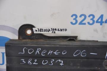 Усилитель переднего бампера SORENTO BL 02-09