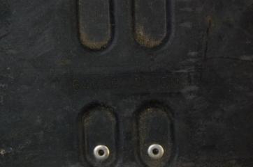 Полка аккумулятора G25/G35/G37/Q40 06-14