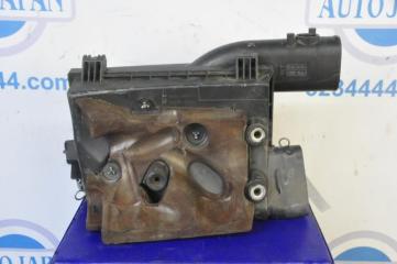 Корпус воздушного фильтра левый LEXUS LS460 06-12