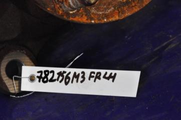 Кулак поворотный передний левый 3 BM 13-19