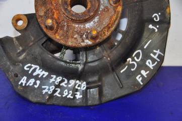 Кулак поворотный передний правый CAMRY 30 02-06