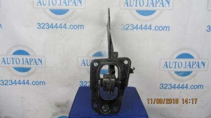 Рычаг задней подвески продольный задний правый JETTA USA 10-17