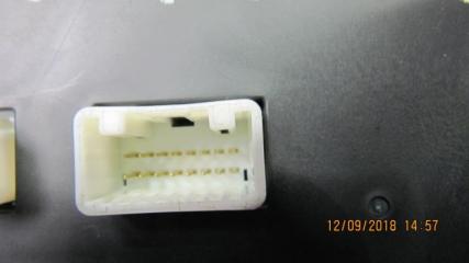 Блок управления печкой CX-9 06-16