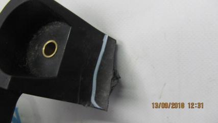 Полка аккумулятора JETTA USA 10-17