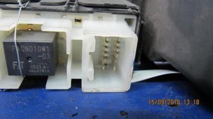 Кнопка стеклоподъемника задняя правая TOYOTA COROLLA 120 00-07