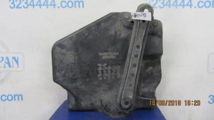 Резонатор воздушного фильтра LEXUS LS460 06-12