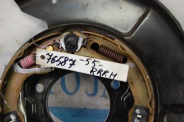 Тормозной механизм задний правый CAMRY 55 14-17