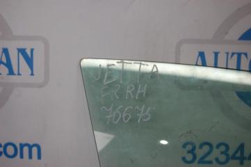 Стекло двери переднее правое JETTA USA 10-17