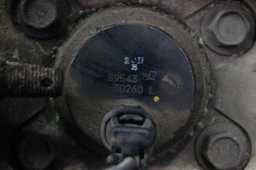 Кулак поворотный передний левый LS460 06-12