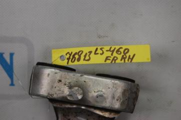 Кулак поворотный передний правый LS460 06-12