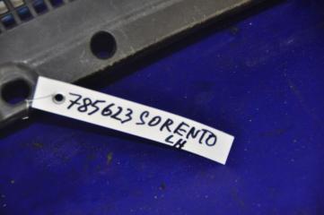 Пластик под лобовое стекло / Жабо левый SORENTO BL 02-09