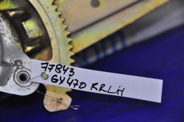 Стеклоподъемник задний левый GX470 02-09