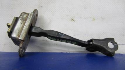 Ограничитель двери задний левый INFINITI QX56 / TITAN / ARMADA 04-16