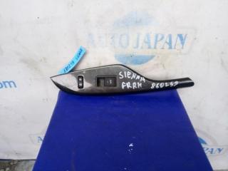 Кнопка стеклоподъемника передняя правая TOYOTA SIENNA 11-16 Б/У Кнопка стеклоподъемника передняя правая TOYOTA SIENNA 11-16