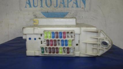 Блок предохранителей салон GS350 GS300 05-11