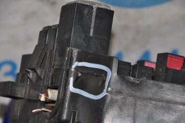 Блок предохранителей моторный отсек OUTBACK 03-09 BP