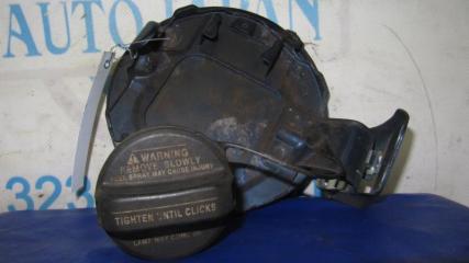 Лючок топливного бака SUZUKI SX4 06-13 Хетчбек 2.0