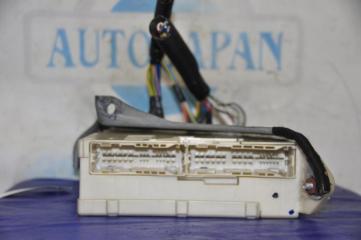 Блок предохранителей моторный отсек LEXUS GS350 GS300 05-11 Седан 3.5