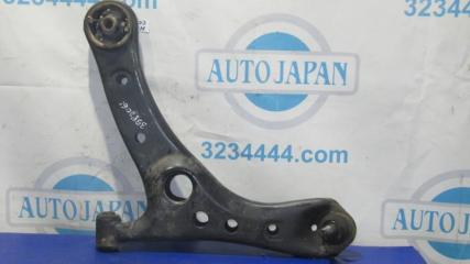 Рычаг передней подвески нижний передний правый TOYOTA AVENSIS 03-08