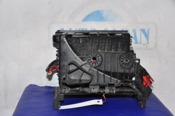 Блок предохранителей моторный отсек VOLKSWAGEN JETTA USA 10-17 162 1.4 CZTA
