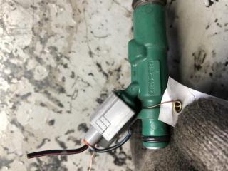 Запчасть форсунка топливная TOYOTA YARIS 00-05