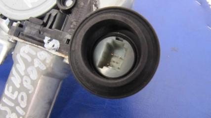 Стеклоподъемник задний правый TOYOTA SIENNA 11-16