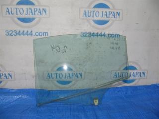 Стекло двери заднее правое MAZDA 3 BK 03-08