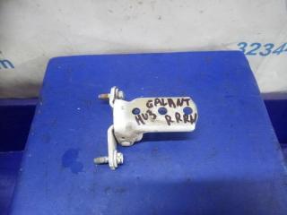 Петля двери нижняя задняя правая GALANT 03-12