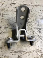 Петля двери верхняя передняя правая OUTLANDER 03-07 2005 Внедорожник 2.4