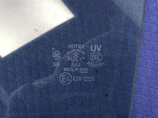 Стекло двери заднее левое G25/G35/G37/Q40 06-14